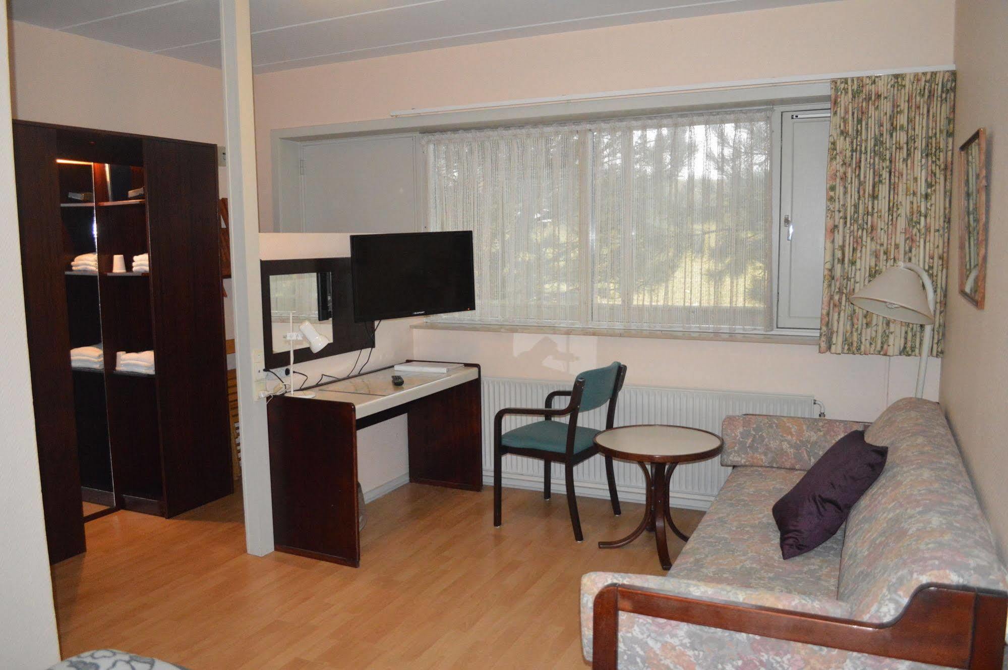 Hotel Naesbylund Kro โอเดนเซ ภายนอก รูปภาพ