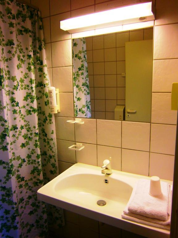 Hotel Naesbylund Kro โอเดนเซ ภายนอก รูปภาพ